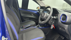 Toyota Aygo X 1.0 VVT-i Edge 5dr Auto [Parking] Petrol Hatchback